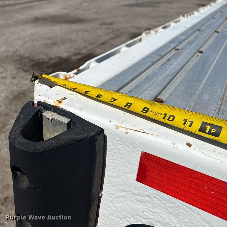 image for item EG5935 1996 Transcraft pipe trailer