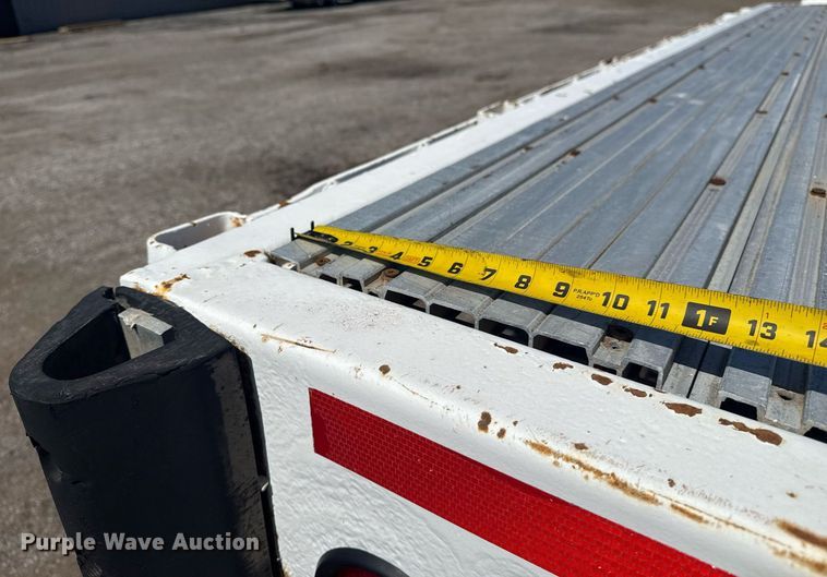 image for item EG5935 1996 Transcraft pipe trailer