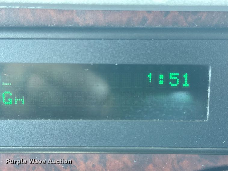 image for item EG5941 2002 Freightliner Century Class semi truck