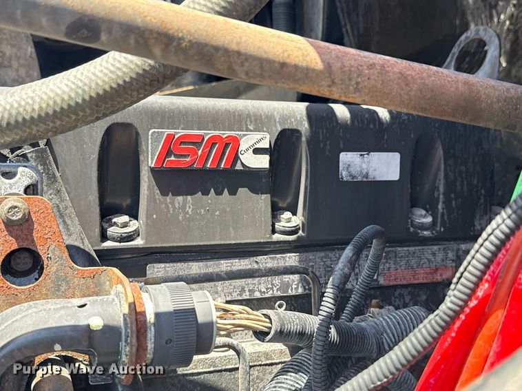 image for item EG5941 2002 Freightliner Century Class semi truck