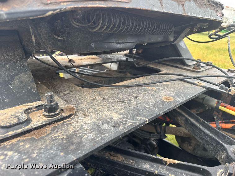 image for item EG6593 2010 Kenworth T800 semi truck