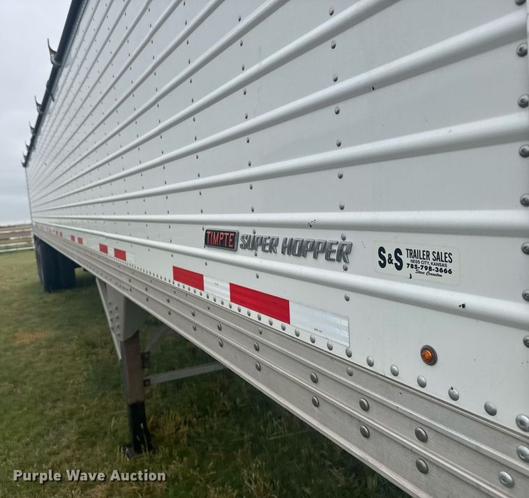 image for item EG6595 2017 Timpte grain trailer