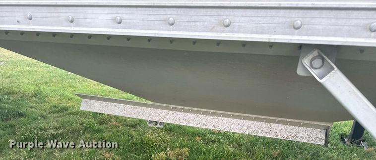 image for item EG6595 2017 Timpte grain trailer