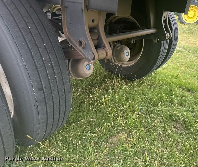 image for item EG6595 2017 Timpte grain trailer