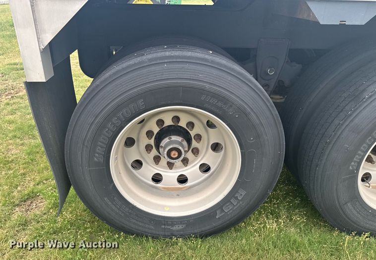 image for item EG6595 2017 Timpte grain trailer