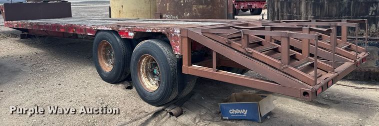 image for item EG6617 1977 Fontaine drop deck equipment trailer