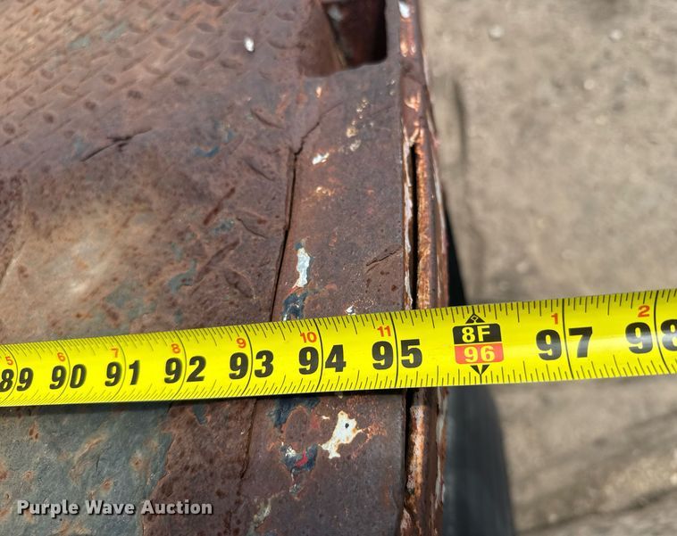 image for item EG6617 1977 Fontaine drop deck equipment trailer