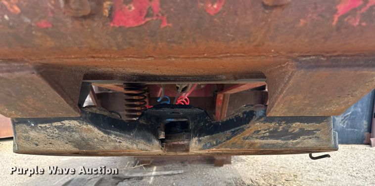 image for item EG6617 1977 Fontaine drop deck equipment trailer