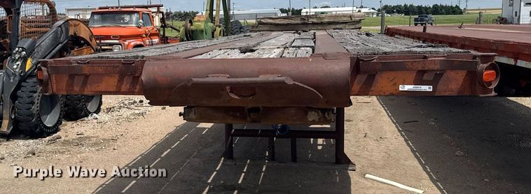 image for item EG6618 1975 Vulcan Trailer Mfg oilfield trailer