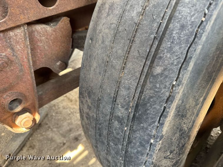 image for item EG6618 1975 Vulcan Trailer Mfg oilfield trailer