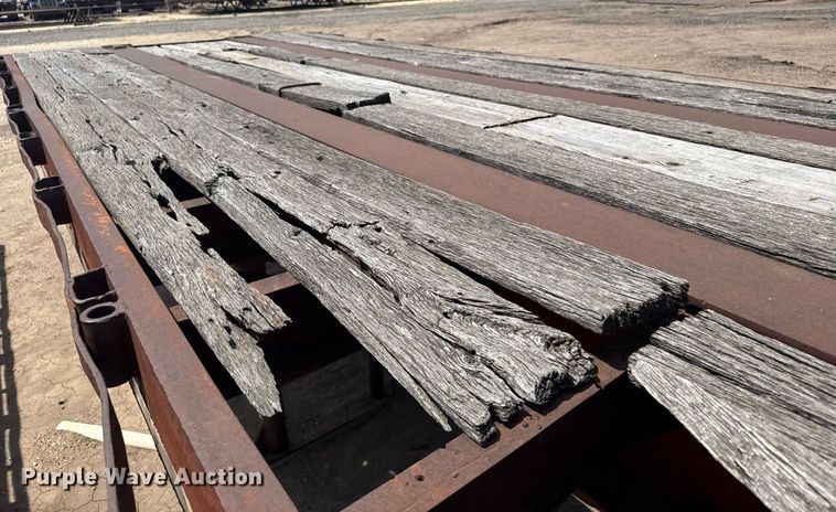 image for item EG6618 1975 Vulcan Trailer Mfg oilfield trailer