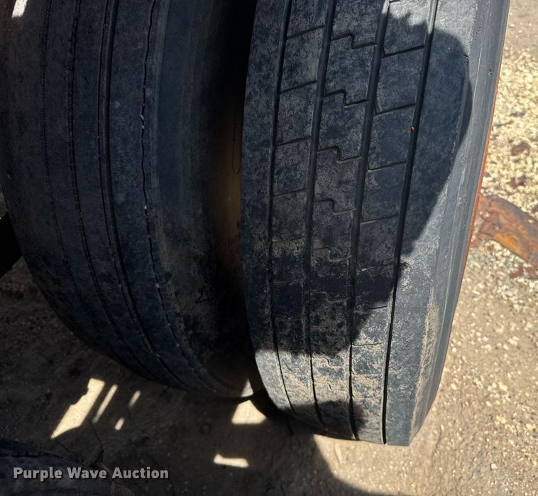 image for item EG6618 1975 Vulcan Trailer Mfg oilfield trailer