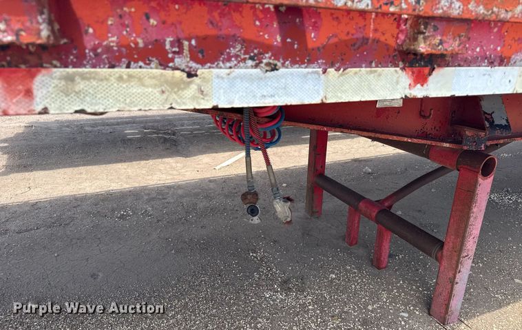 image for item EG6619 1972 Nabo oilfield trailer