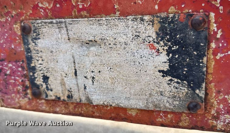 image for item EG6619 1972 Nabo oilfield trailer