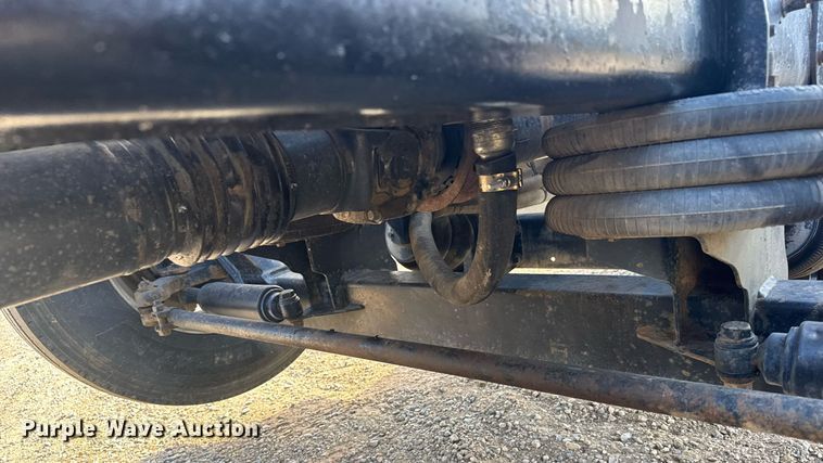 image for item EG6663 2009 International PayStar 5900i semi truck