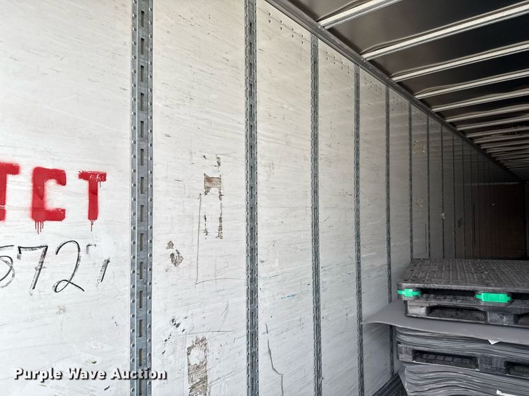 image for item EJ3718 2014 Vanguard VXP 57' dry van trailer