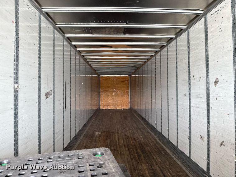 image for item EJ3718 2014 Vanguard VXP 57' dry van trailer