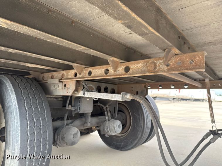 image for item EJ3719 2014 Vanguard VXP 57' dry van trailer