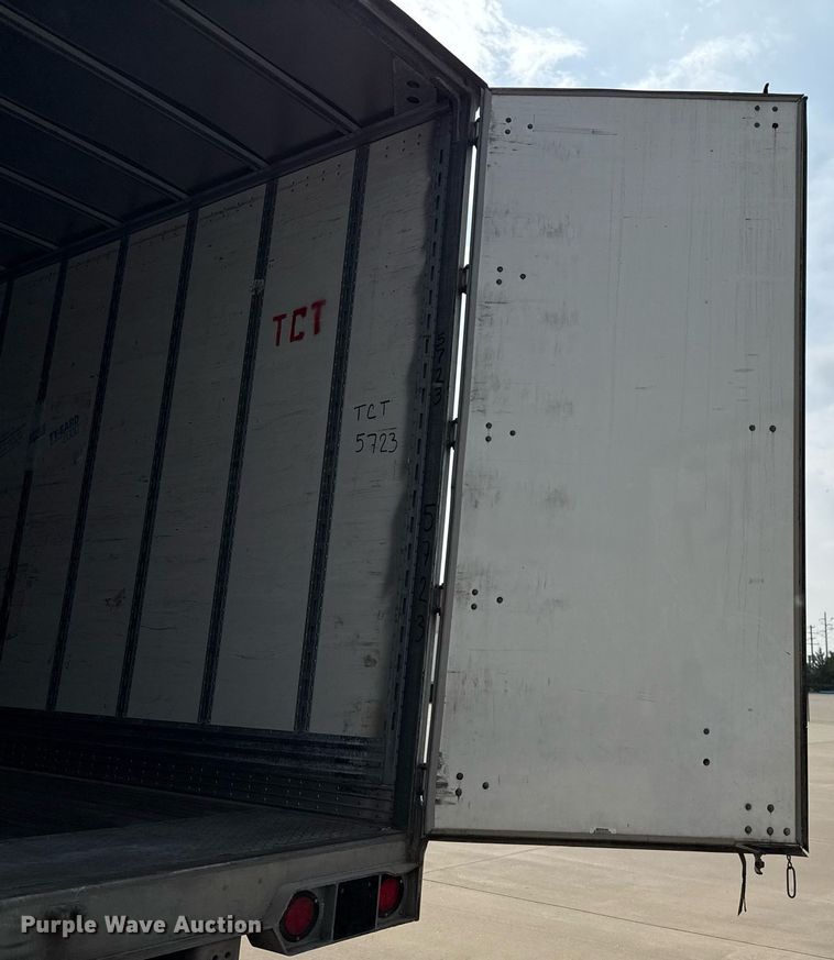 image for item EJ3719 2014 Vanguard VXP 57' dry van trailer