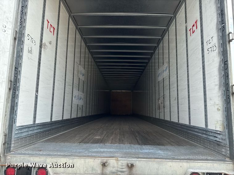 image for item EJ3719 2014 Vanguard VXP 57' dry van trailer