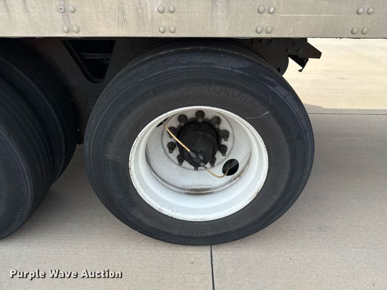 image for item EJ3719 2014 Vanguard VXP 57' dry van trailer