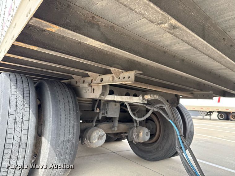 image for item EJ3720 2014 Vanguard VXP 57' dry van trailer