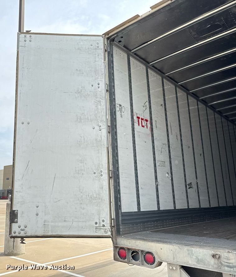 image for item EJ3720 2014 Vanguard VXP 57' dry van trailer