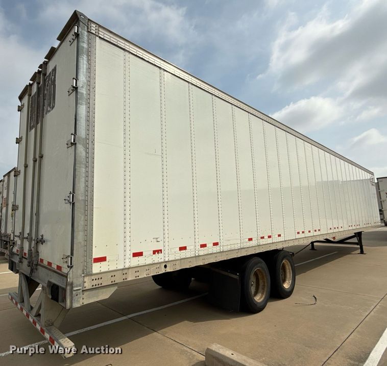 image for item EJ3721 2016 Vanguard VXP 57' dry van trailer