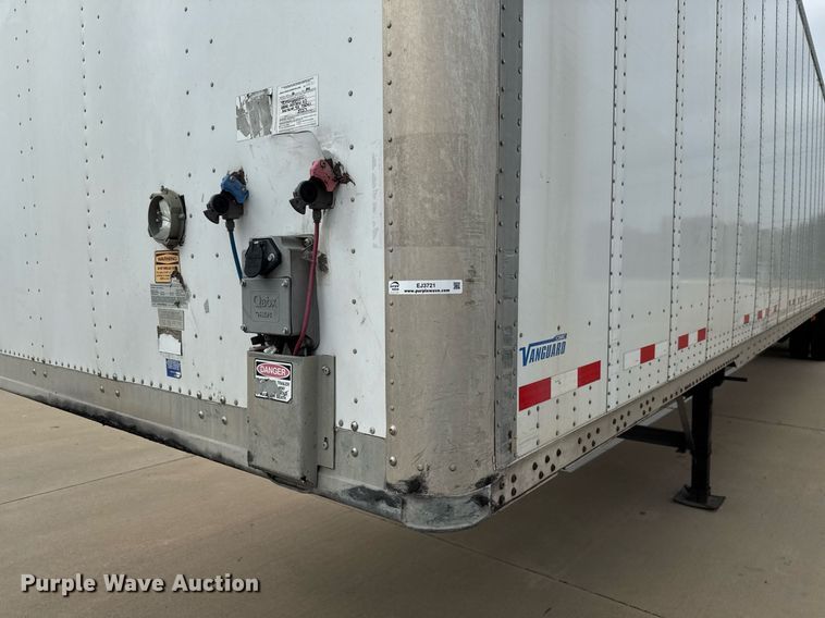 image for item EJ3721 2016 Vanguard VXP 57' dry van trailer