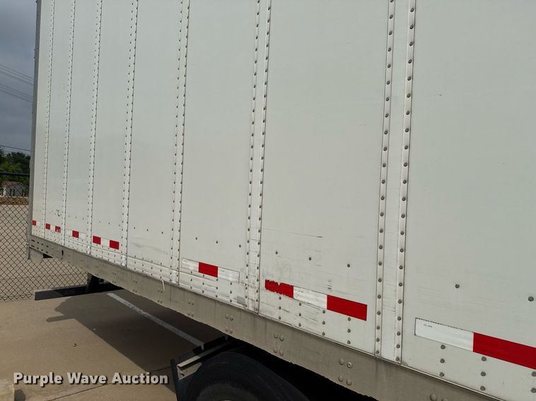 image for item EJ3721 2016 Vanguard VXP 57' dry van trailer