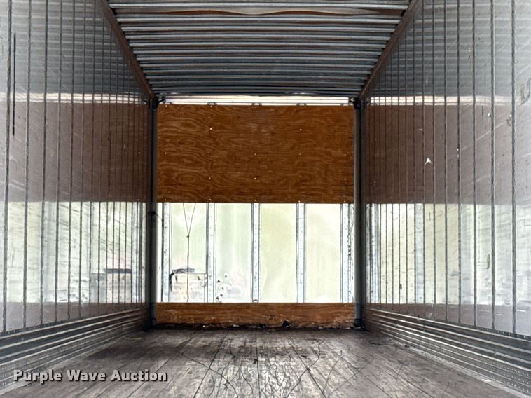 image for item EJ3721 2016 Vanguard VXP 57' dry van trailer