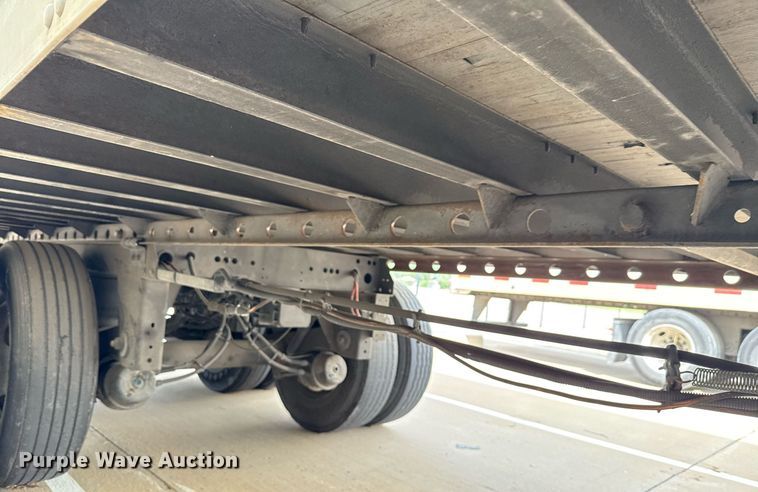 image for item EJ3722 2016 Vanguard VXP 57' dry van trailer