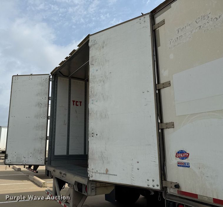 image for item EJ3722 2016 Vanguard VXP 57' dry van trailer