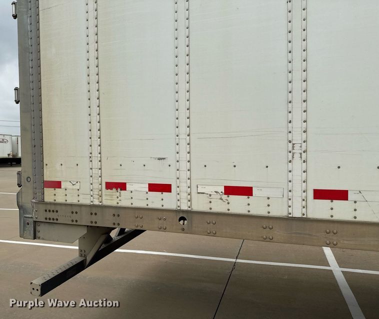 image for item EJ3724 2016 Vanguard VXP 57' dry van trailer