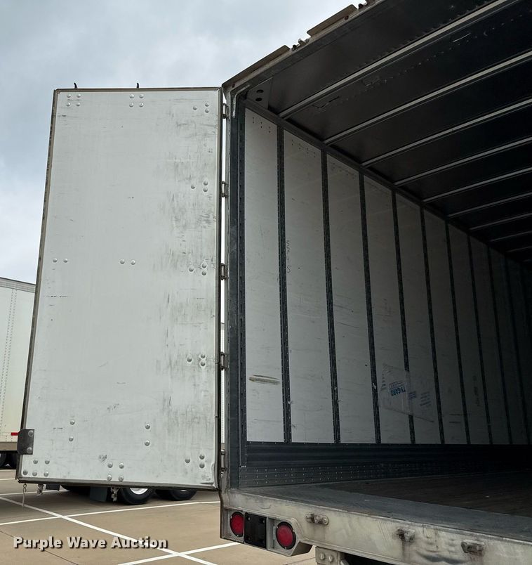 image for item EJ3724 2016 Vanguard VXP 57' dry van trailer