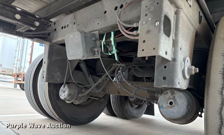 image for item EJ3724 2016 Vanguard VXP 57' dry van trailer