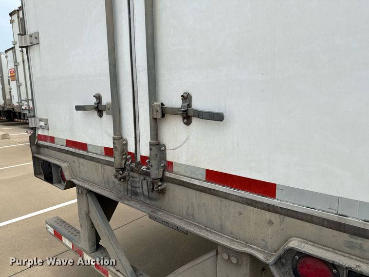 image for item EJ3725 2014 Vanguard VXP 57' dry van trailer