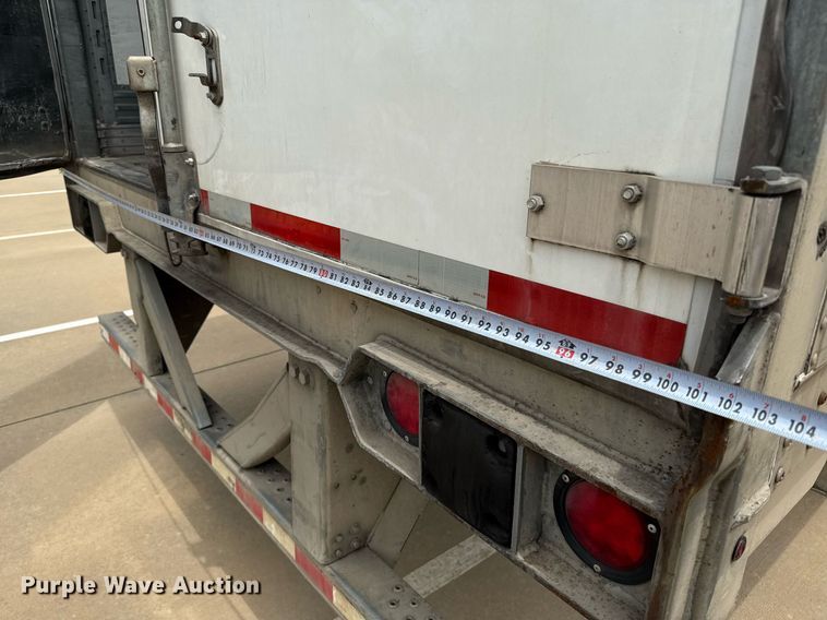 image for item EJ3725 2014 Vanguard VXP 57' dry van trailer