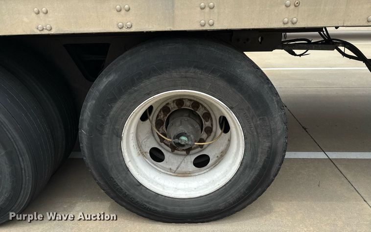 image for item EJ3725 2014 Vanguard VXP 57' dry van trailer