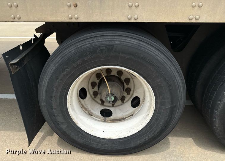 image for item EJ3725 2014 Vanguard VXP 57' dry van trailer