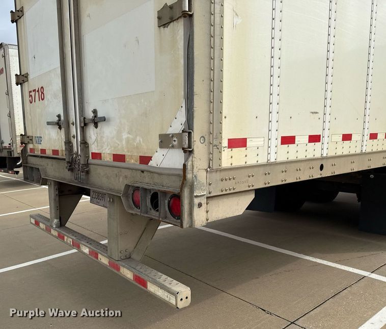 image for item EJ3726 2014 Vanguard VXP 57' dry van trailer