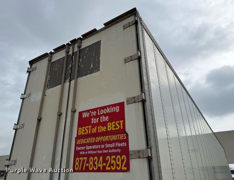 image for item EJ3728 2016 Vanguard VXP 57' dry van trailer