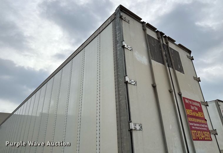 image for item EJ3728 2016 Vanguard VXP 57' dry van trailer