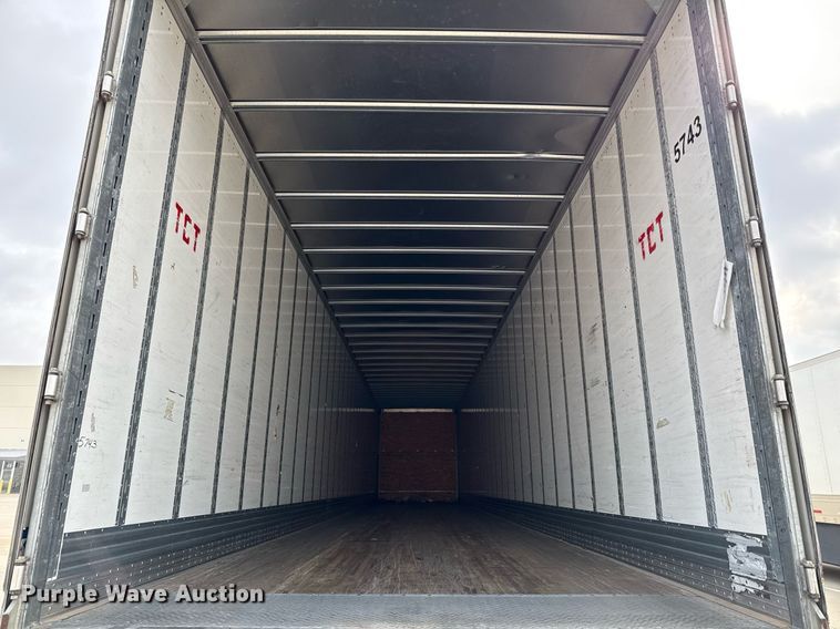 image for item EJ3728 2016 Vanguard VXP 57' dry van trailer