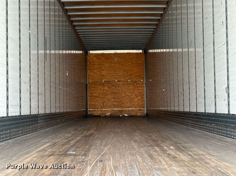 image for item EJ3728 2016 Vanguard VXP 57' dry van trailer