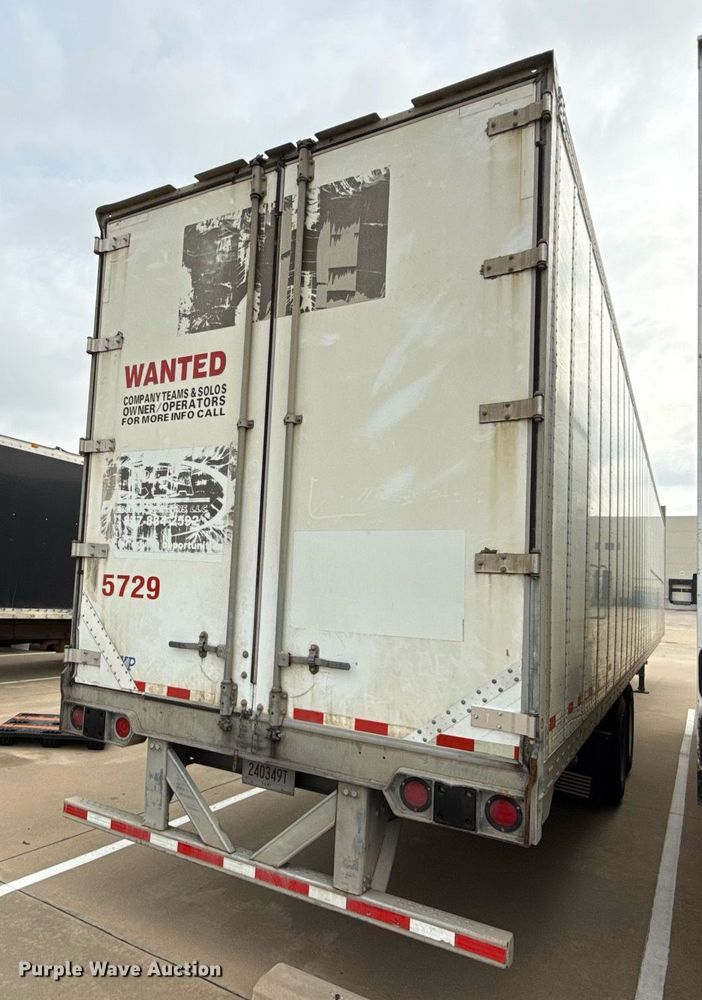 image for item EJ3729 2014 Vanguard VXP 57' dry van trailer