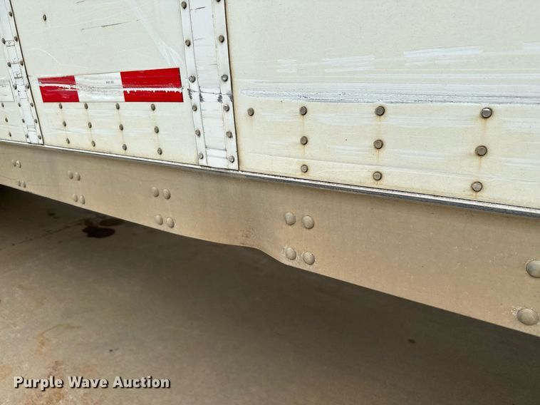 image for item EJ3729 2014 Vanguard VXP 57' dry van trailer