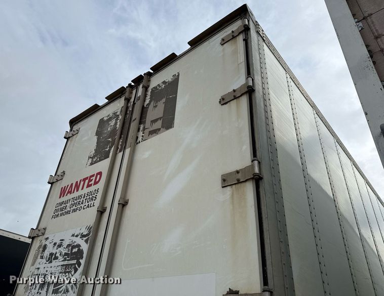 image for item EJ3729 2014 Vanguard VXP 57' dry van trailer