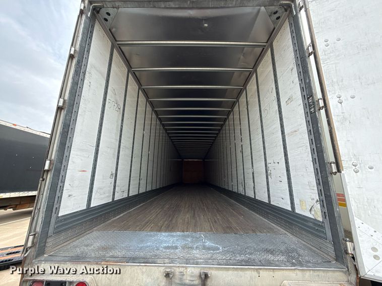 image for item EJ3729 2014 Vanguard VXP 57' dry van trailer