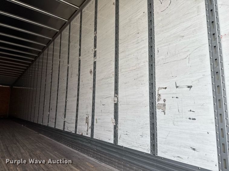 image for item EJ3729 2014 Vanguard VXP 57' dry van trailer